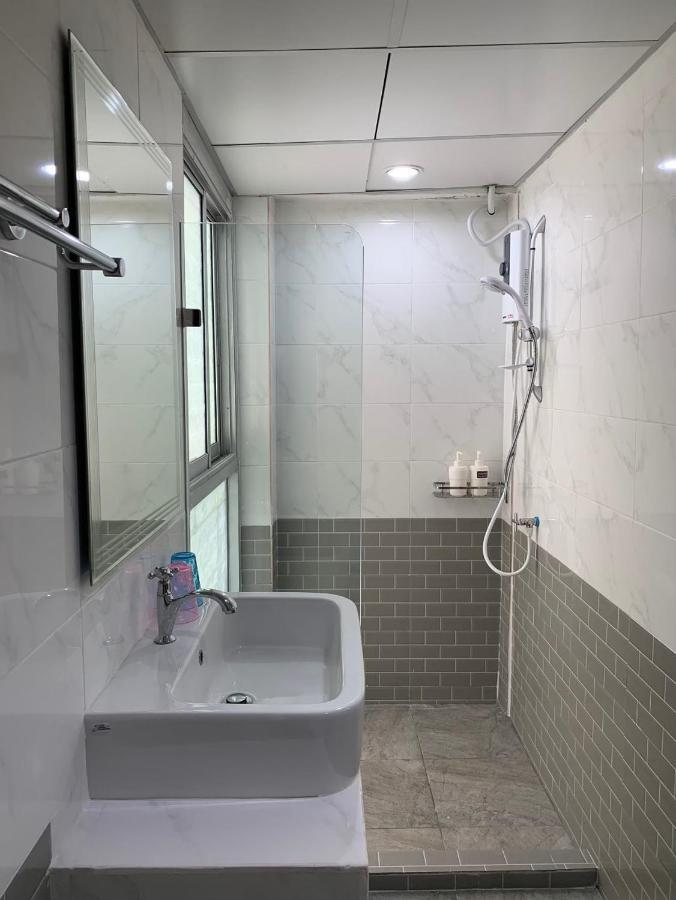 Ban Sai Mai Petchsiri Room เพชรสิริรูม מראה חיצוני תמונה
