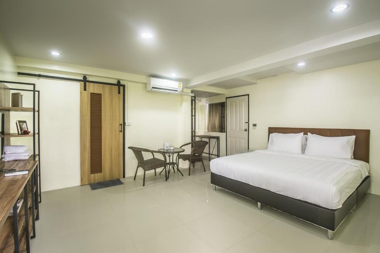 Ban Sai Mai Petchsiri Room เพชรสิริรูม מראה חיצוני תמונה
