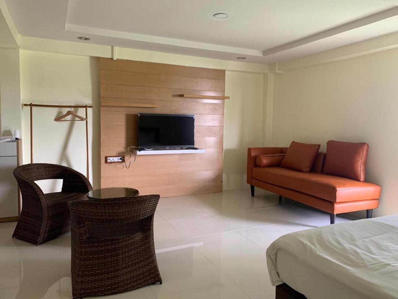 Ban Sai Mai Petchsiri Room เพชรสิริรูม מראה חיצוני תמונה